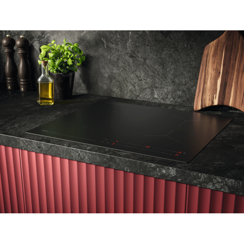AEG TO64IB00IT màu đen Âm tủ 58 cm Bếp từ phân vùng 4 zone(s)