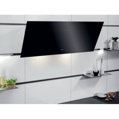 Máy hút mùi AEG NVK961DB Treo tường màu đen 710 m³/h