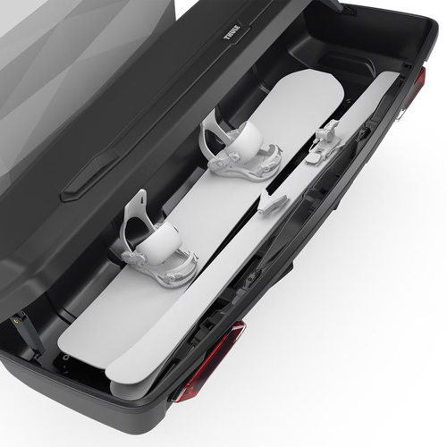 3ab3d12e455ceb8f05daa4ac2efce804b749ee7b.jpg Thule Arcos box L Giá nóc xe chở dụng cụ̣ môn thể thao mùa đông màu đen