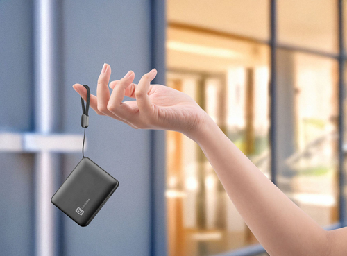 Sạc dự phòng Cellularline PBTELDISPL10000K 10000 mAh màu đen