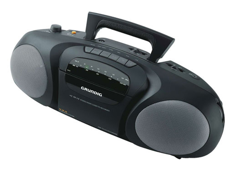75f61847b075ecd4330cf0204a67e202a20a3452.jpg Radio Grundig RR 316 Xách tay Analog màu xám
