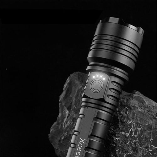 b6e4ef23a19fd14efecc670902c349fa0b980314.jpg Xceed Torch+ màu đen Đèn pin cầm tay