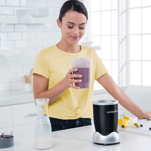 d08573900cfa9f26b89ed6e3255d47992bff8f21.jpg NutriBullet Original 0,7 L Máy xay đặt bàn 600 W màu đen