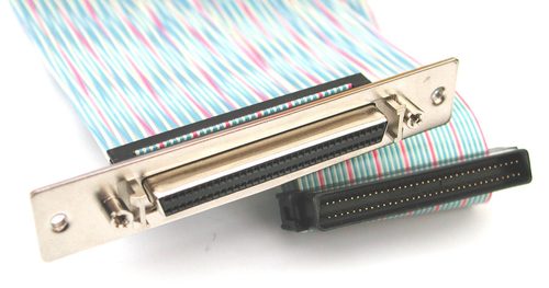 Dây cáp Sandberg LVD int 2x68M+2x68Fmetal SCSI màu xanh lơ 75 m